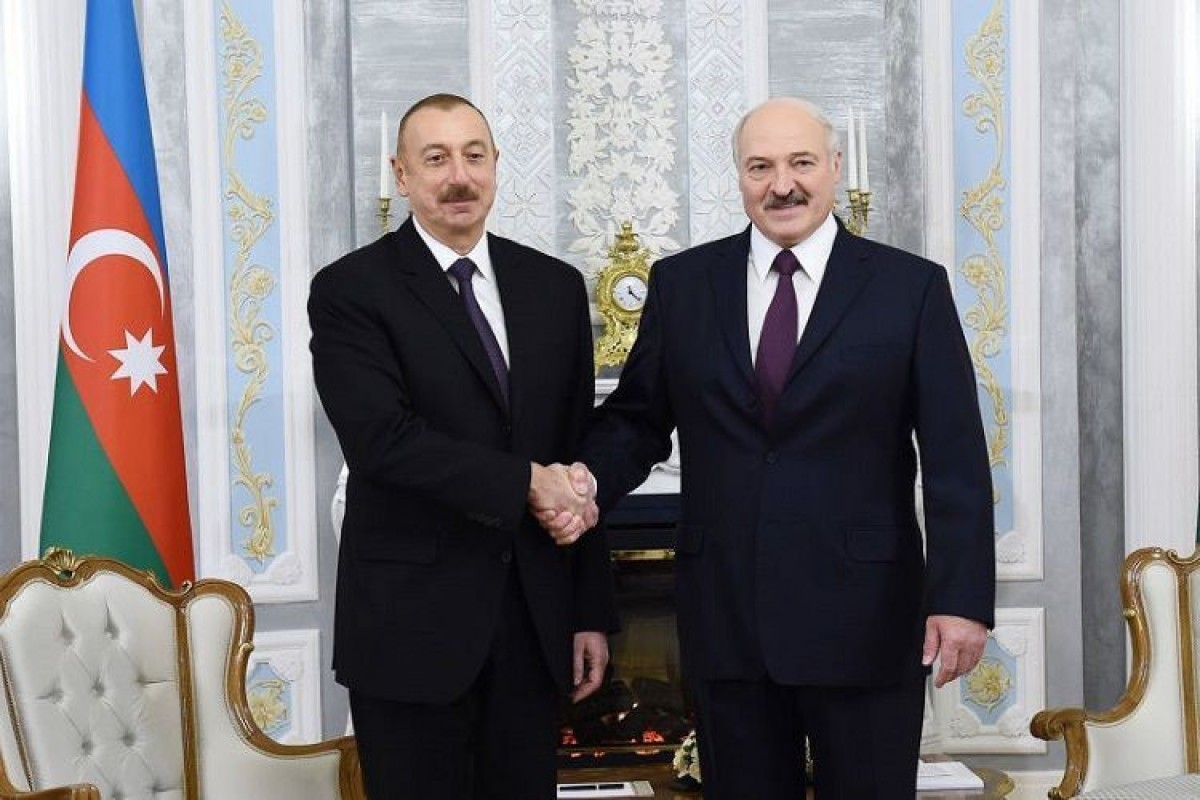 İlham Əliyev Aleksandr Lukaşenkoya təbrik ünvanlayıb