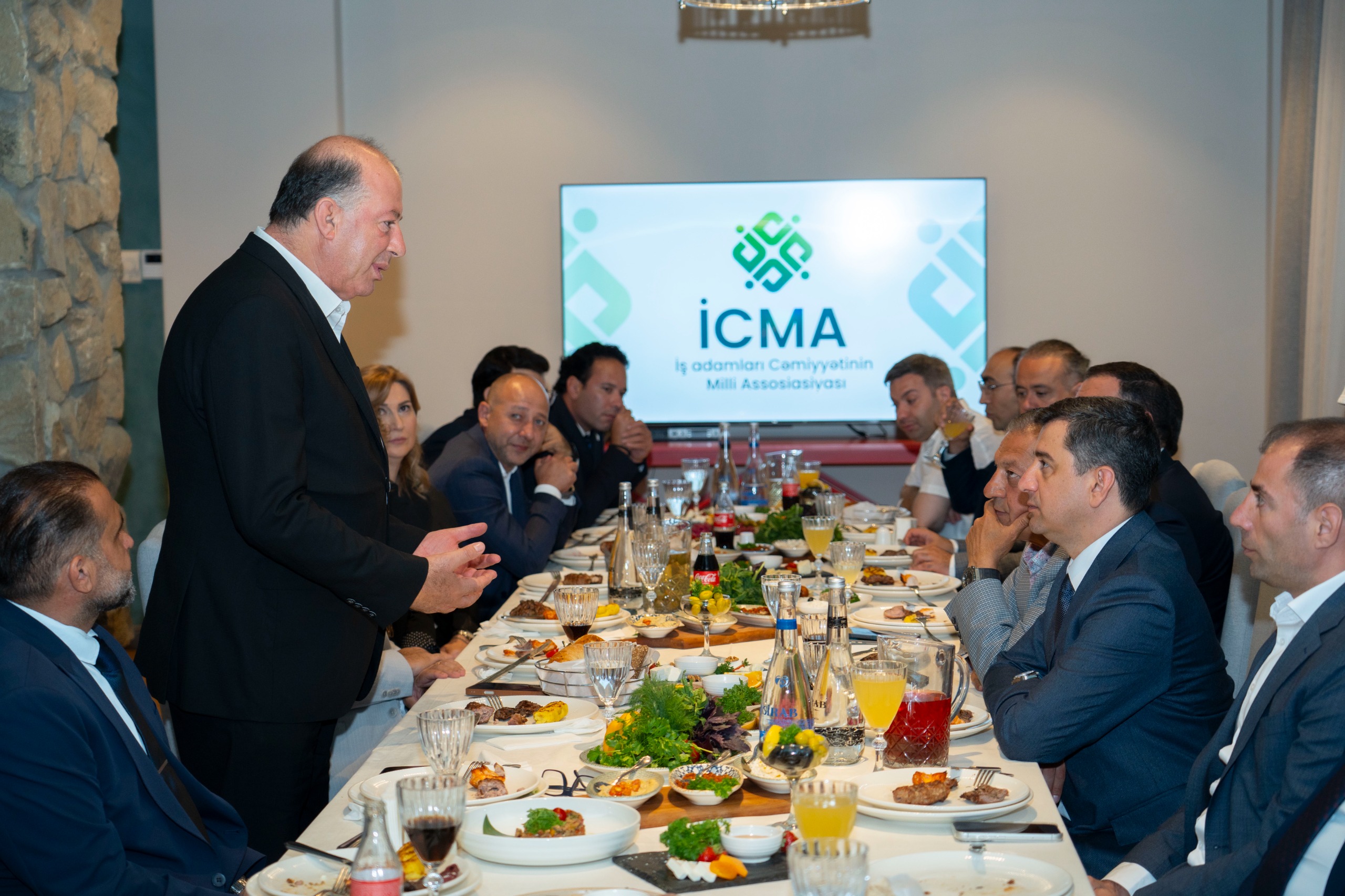 İCMA və “Marsol Group”un təşkilatçılığı ilə Şimali Kiprin səhiyyə naziri ilə görüş keçirilib - FOTO - Foto 8