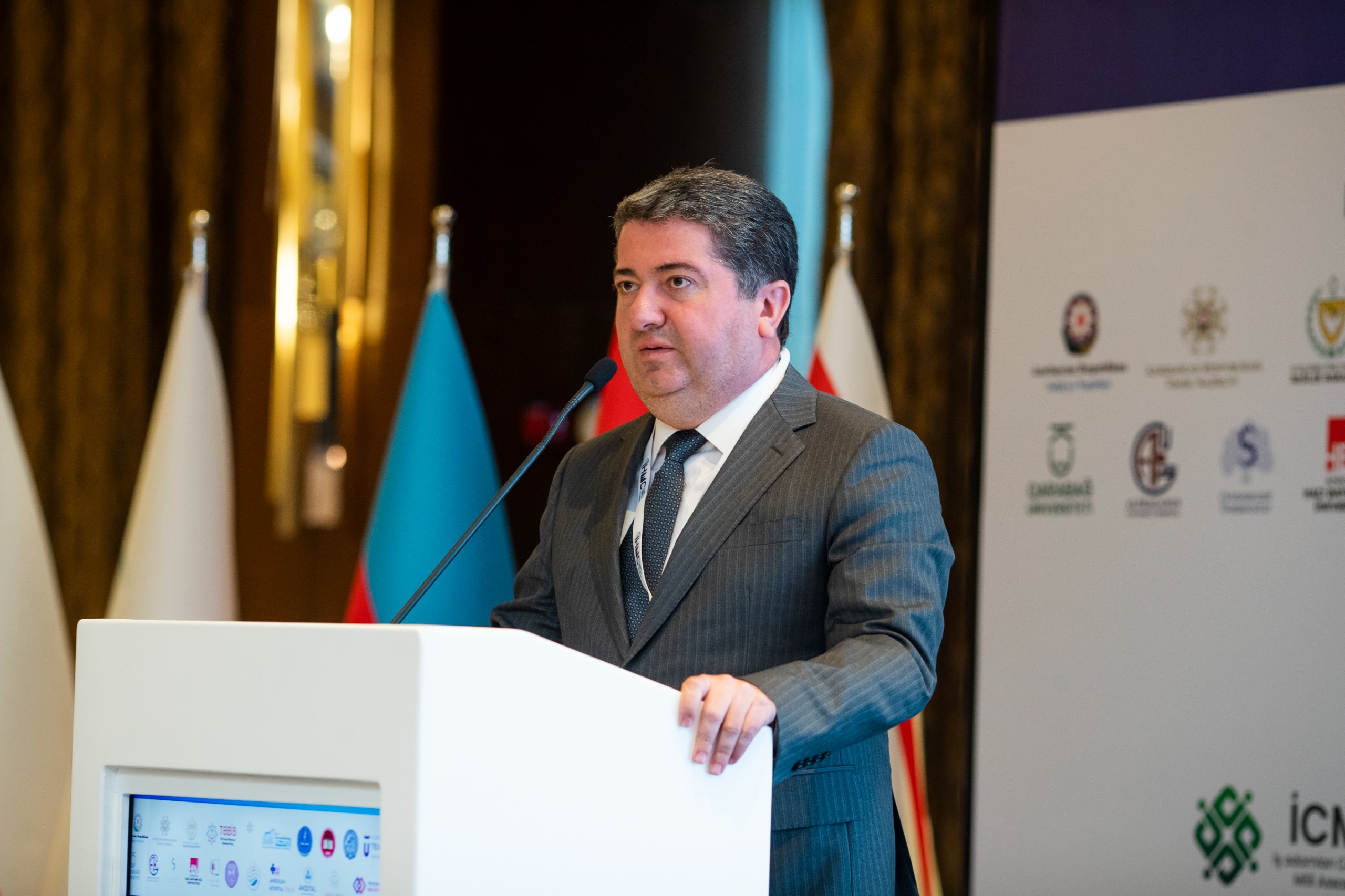 Famil Musayev: “Çoxprofilli tibb mərkəzinin uğurlu idarə olunmasının əsas elementlərindən biri düzgün marketinq strategiyasıdır”