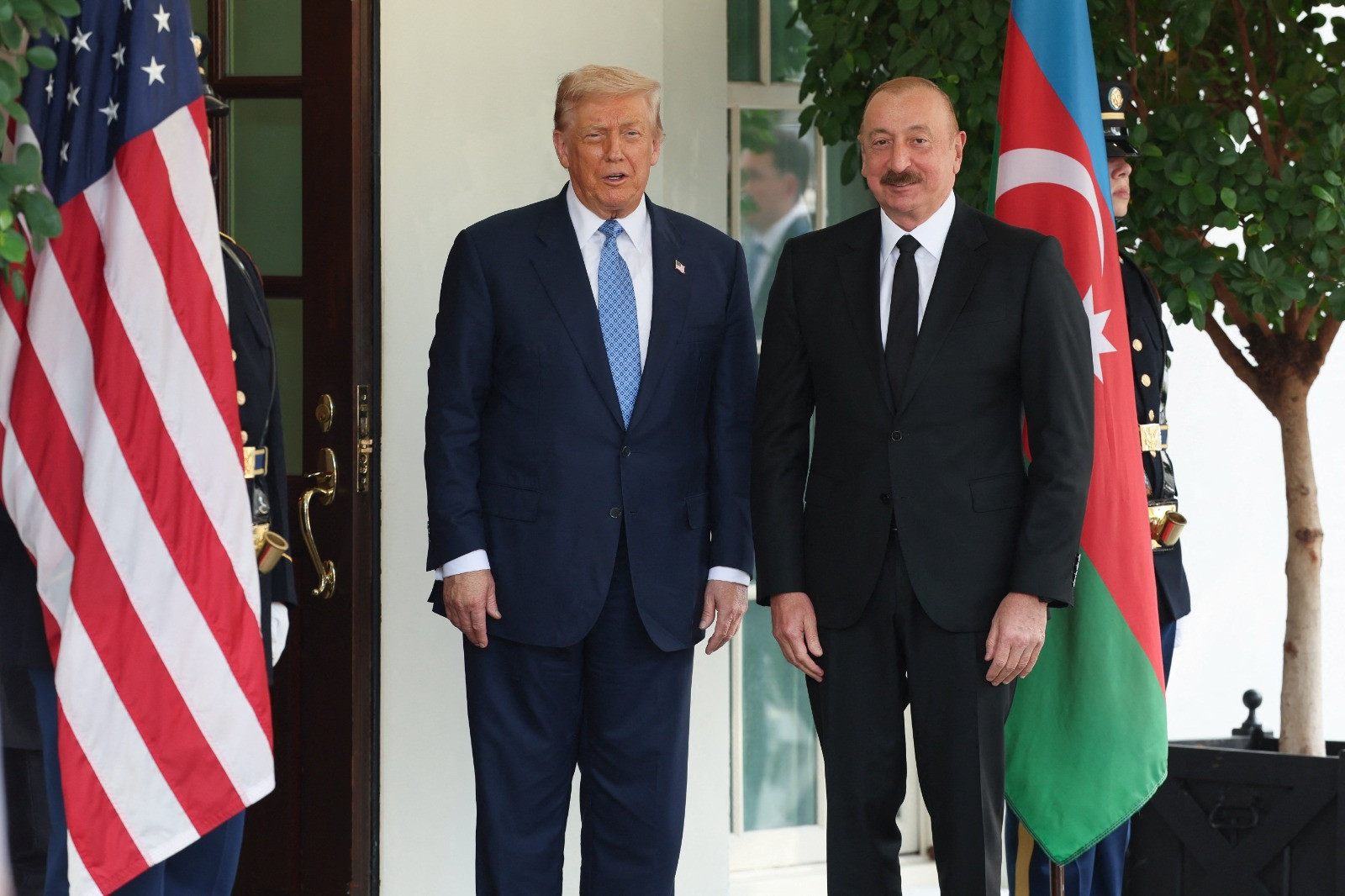 İlham Əliyev Donald Trampı təbrik edib