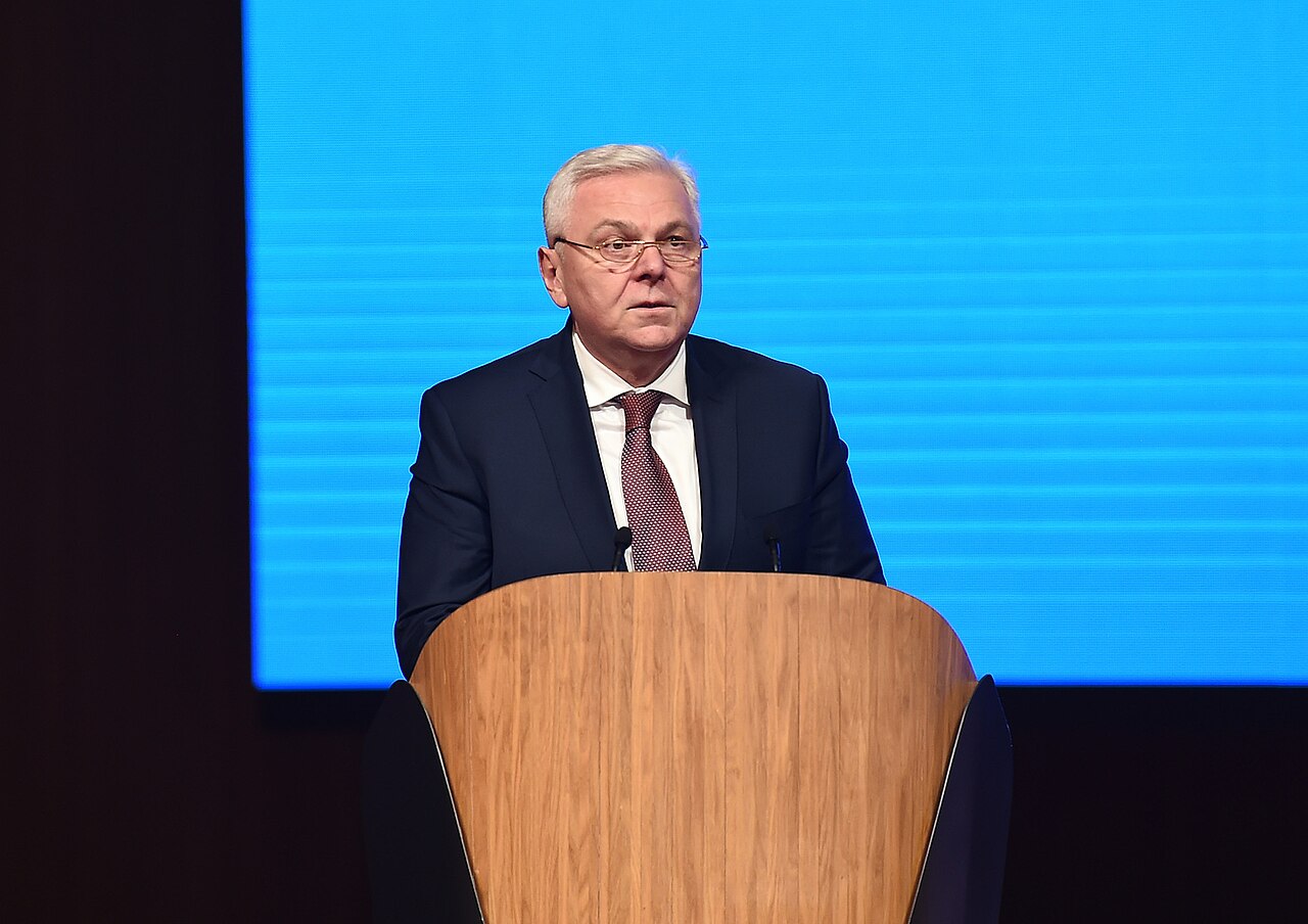 İcra başçısı özünə birinci müavin təyin etdi - FOTO