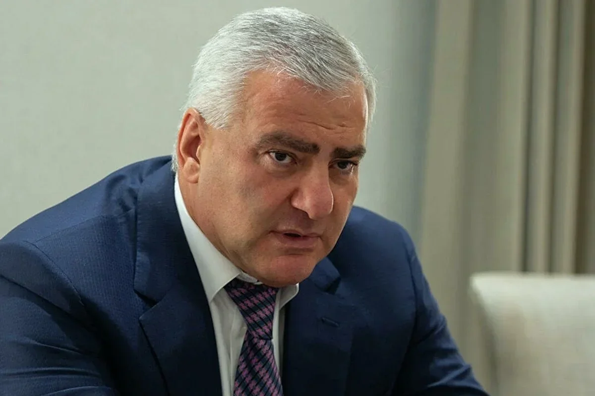 Karapetyanın ev dustaqlığı müddəti uzadıldı