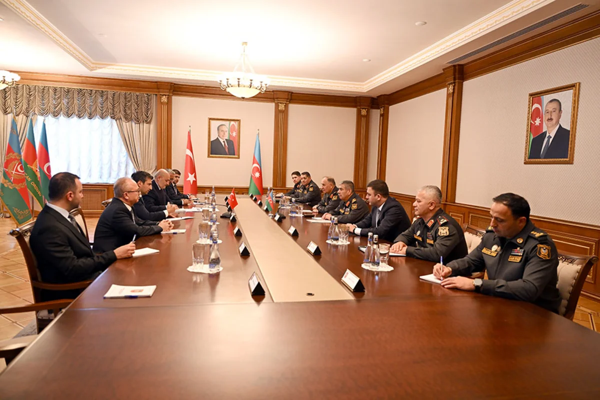 Zakir Həsənov Selçuk Bayraktarı qəbul edib - FOTO