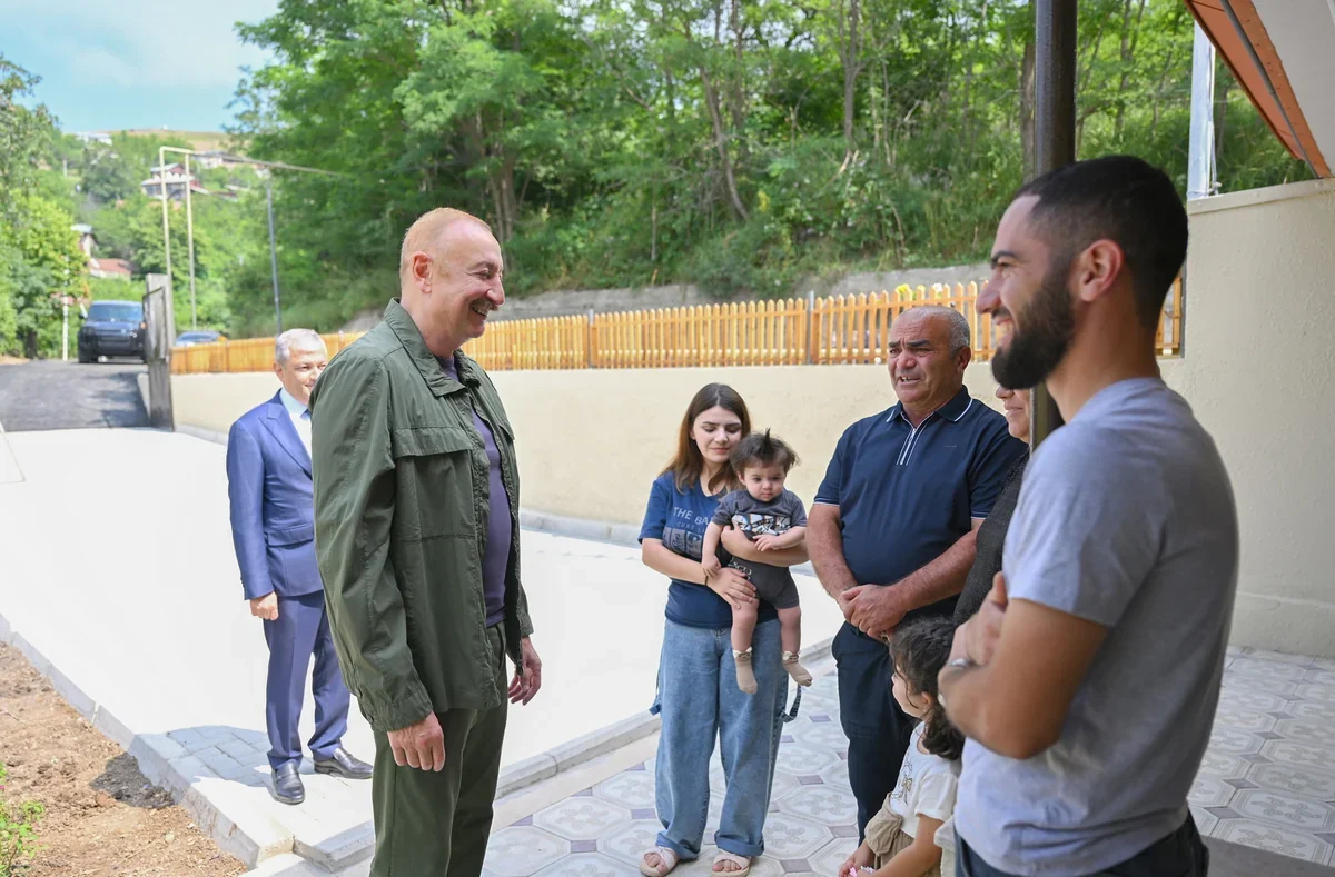 Azərbaycan Prezidenti: Artıq köçkün həyatı keçmişdə qaldı