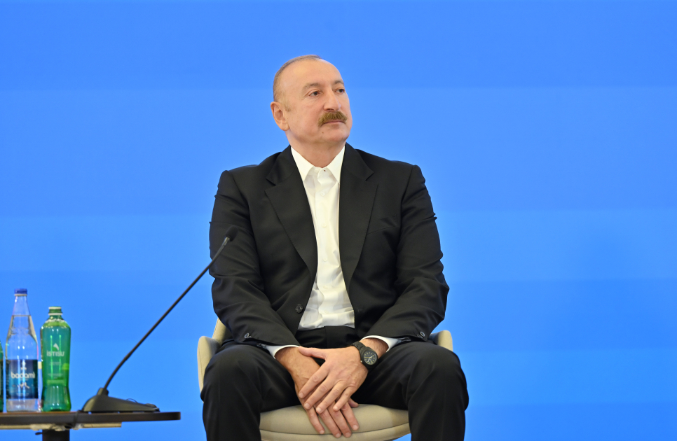 Prezident İlham Əliyev IV Şuşa Qlobal Media Forumunun açılışında iştirak edib - YENİLƏNİB - 2 - Foto 17