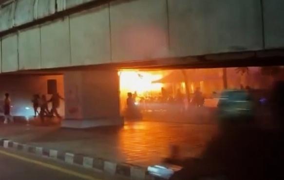Banqkokda baş verən yanğında ölənlərin sayı 28-ə çatıb