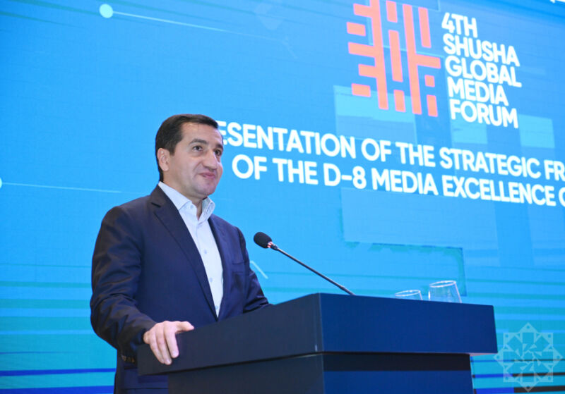Prezidentin köməkçisi: Cəmiyyət innovasiya, təhlükəsizlik, valideyn məsuliyyəti və fərdi hüquqlar arasında tarazlıq tapmalıdır