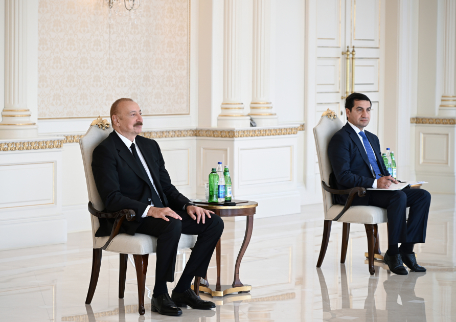 İlham Əliyev Braziliyanın Azərbaycanda yeni təyin olunmuş səfirinin etimadnaməsini qəbul edib - Foto 7