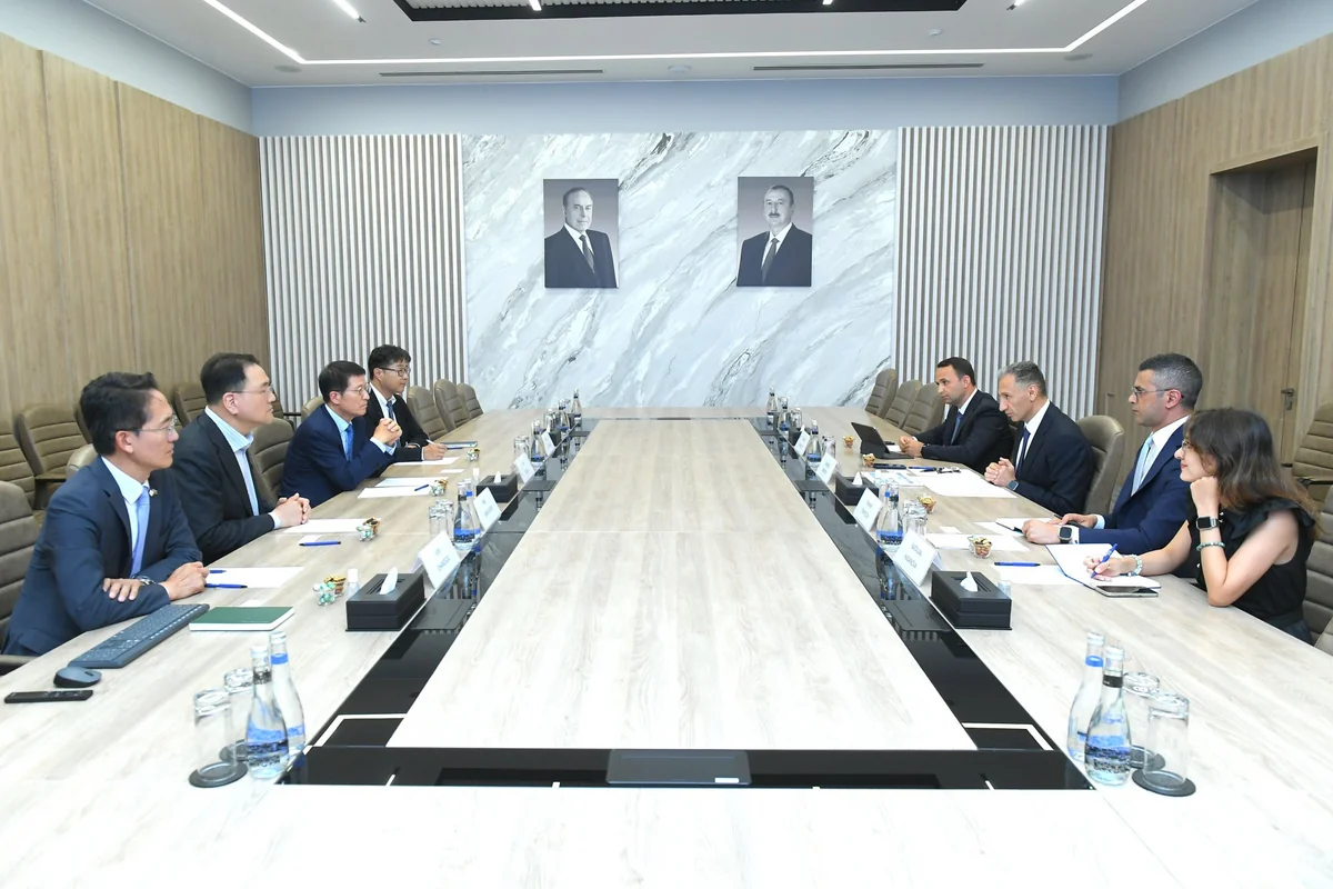 Azərbaycanda "Samsung"un Regional Əməliyyat və Rəqəmsal Mərkəzinin yaradılması imkanı dəyərləndirilib