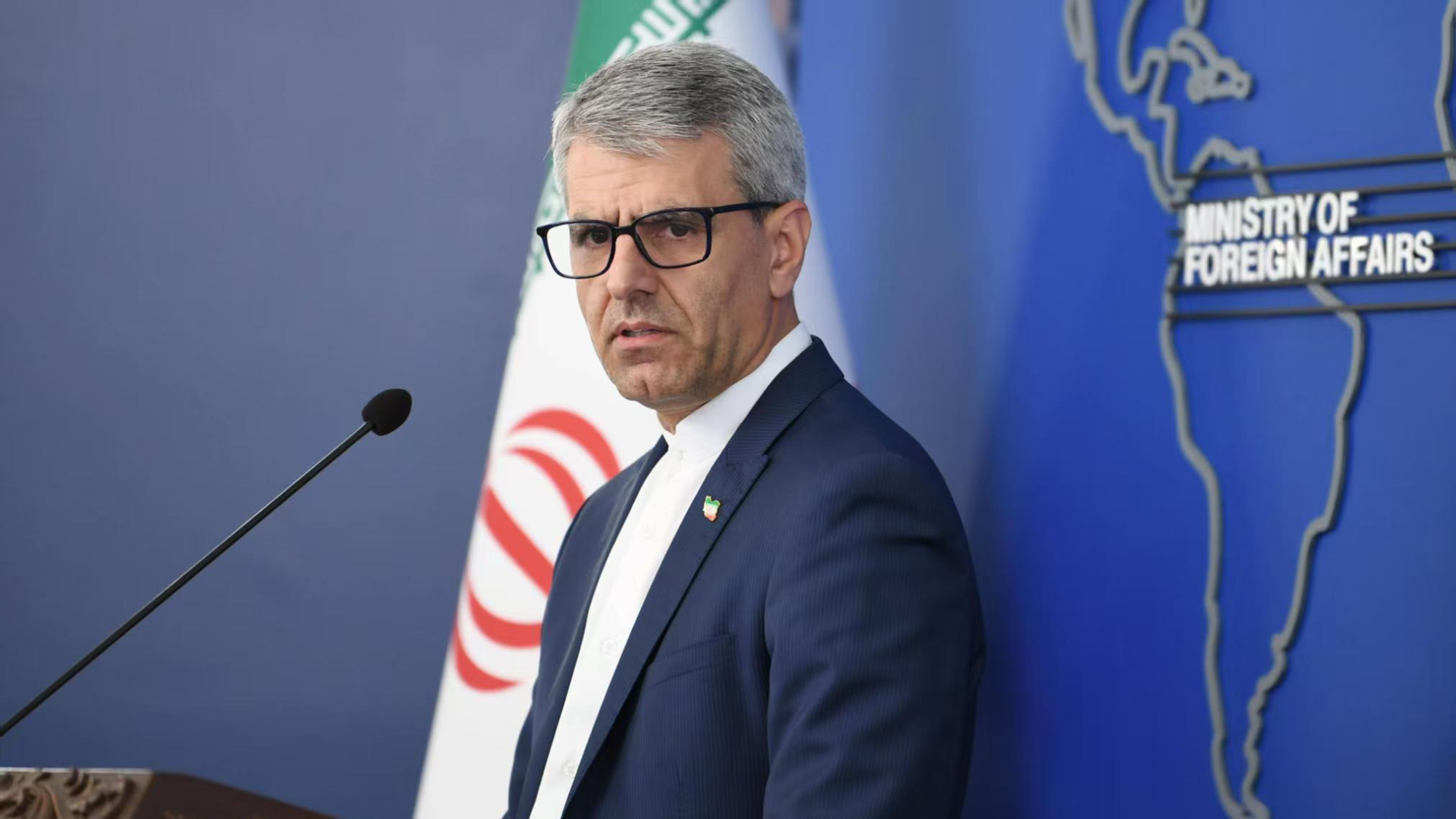 İran XİN regional böhranın həlli ilə bağlı yeni təkliflər aldığını açıqlayıb
