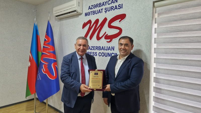 Məhəmmədəli Qəribli 50 illik yubileyi münasibəti ilə təltif edilib - FOTO