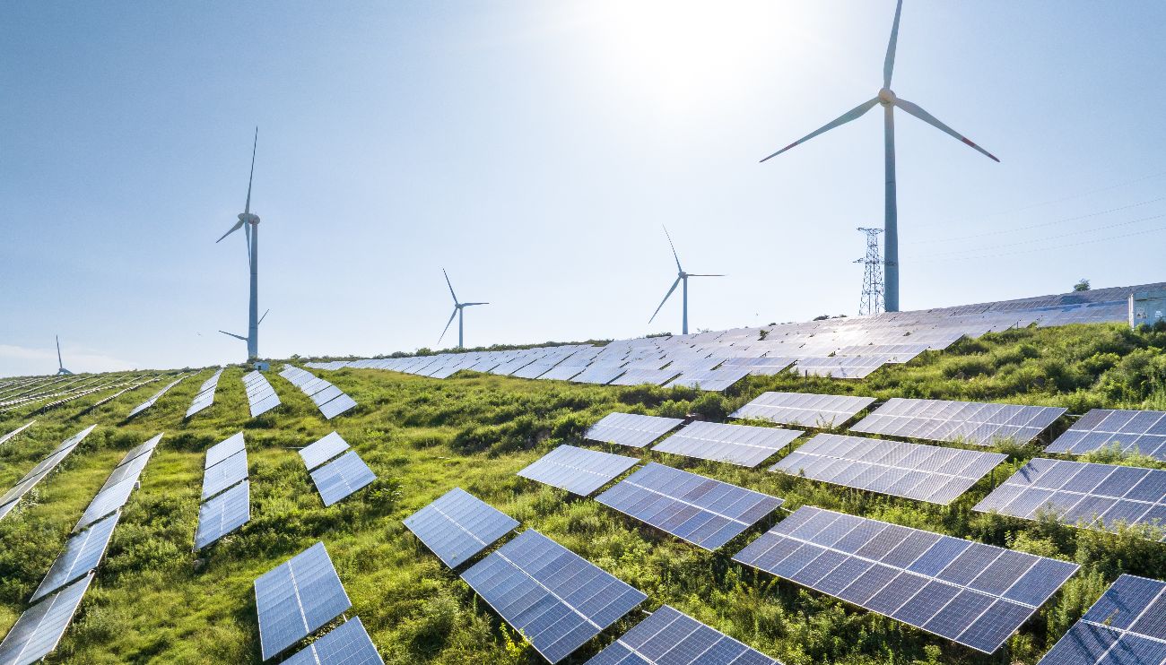 Çin bərpa olunan enerji istehlakını 2030-cu ilədək 1,5 dəfə artırmağı planlaşdırır