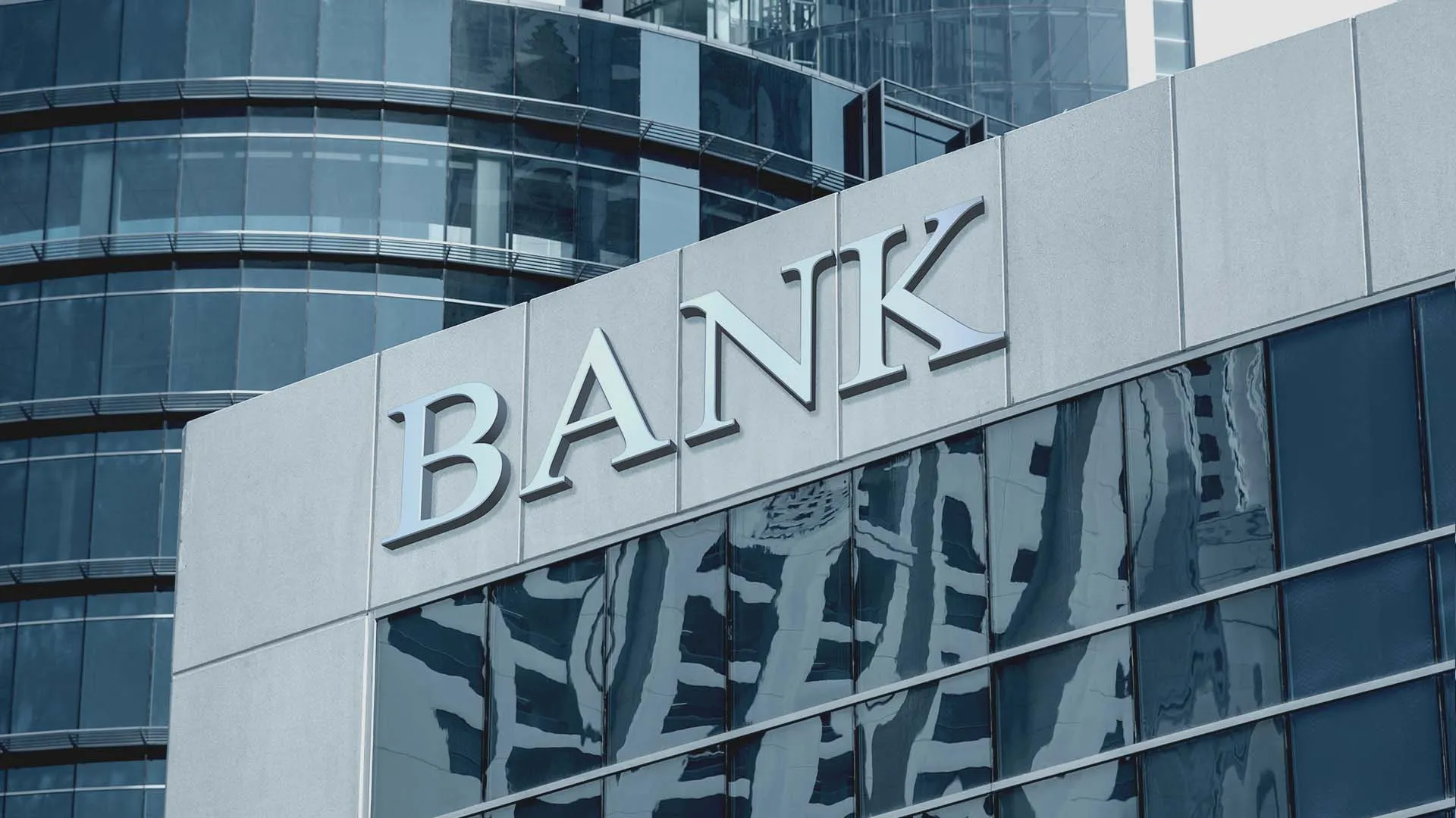 Ləğv prosesində olan iki bank üzrə kompensasiyaların 98 %-i ödənilib