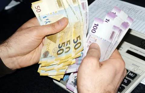 Azərbaycanda neft-qaz sektoru üzrə büdcə daxilolmaları 14 % azalıb