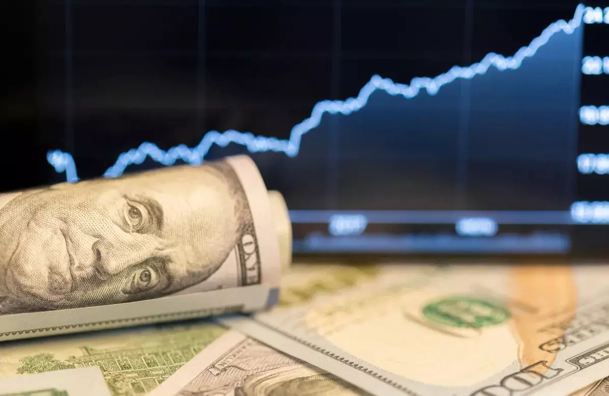 Son 10 ildə qlobal borc 50% artıb - HESABAT