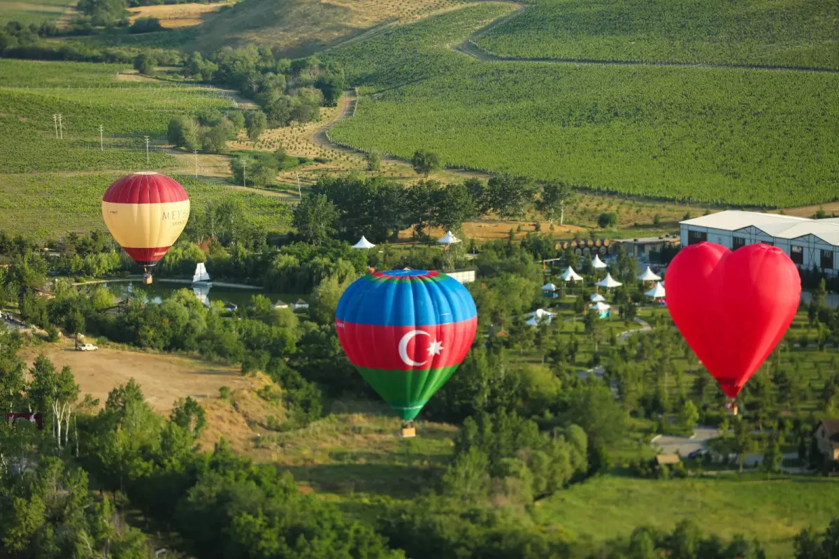 Azərbaycanda hava şarı pilotu şəhadətnaməsinin verilməsinə dair tələblər müəyyənləşib
