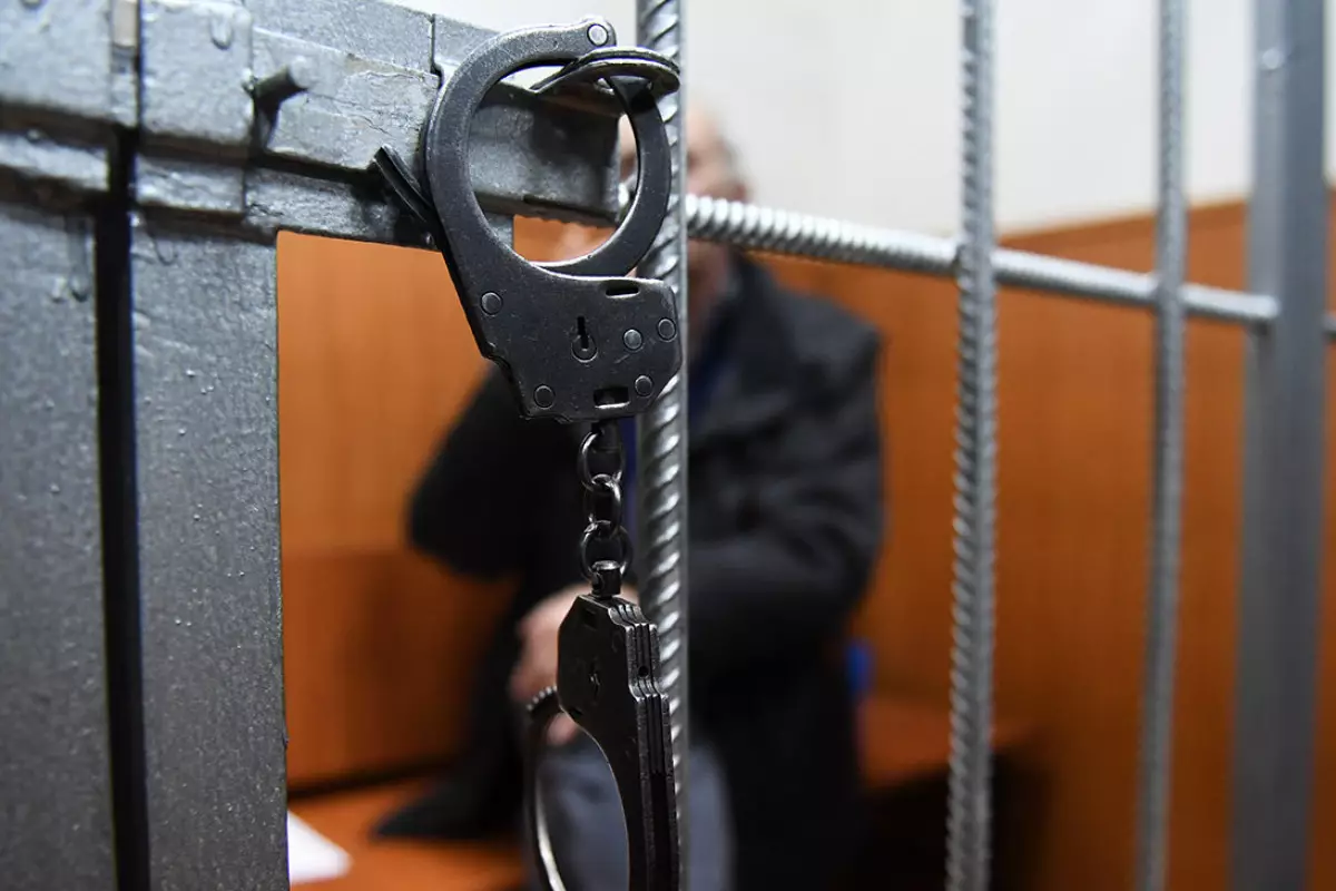 İtkin düşmüş şəxsin arvadı tərəfindən öldürülərək kollektora atıldığı müəyyən olunub