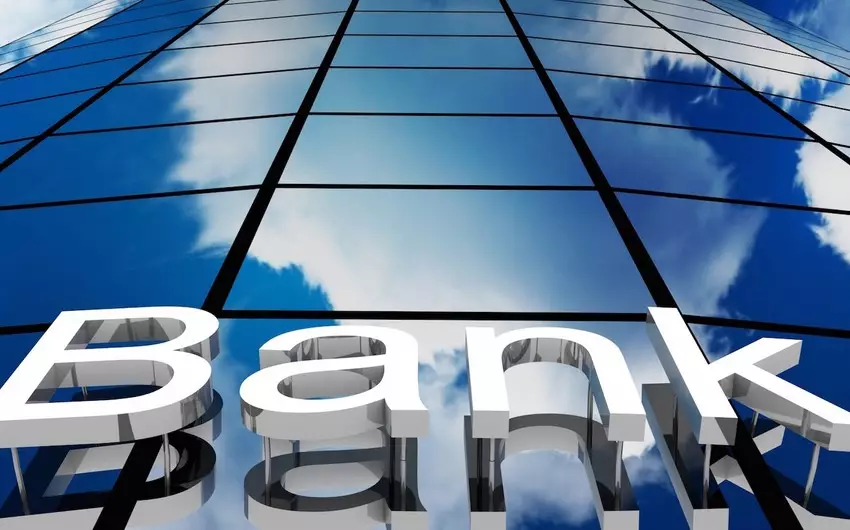 Nazirlik bağlanmış bankın ofisini icarəyə götürdü