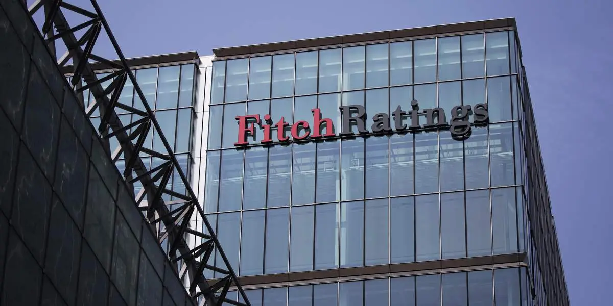 "Fitch" qlobal iqtisadi artım proqnozunu artırıb