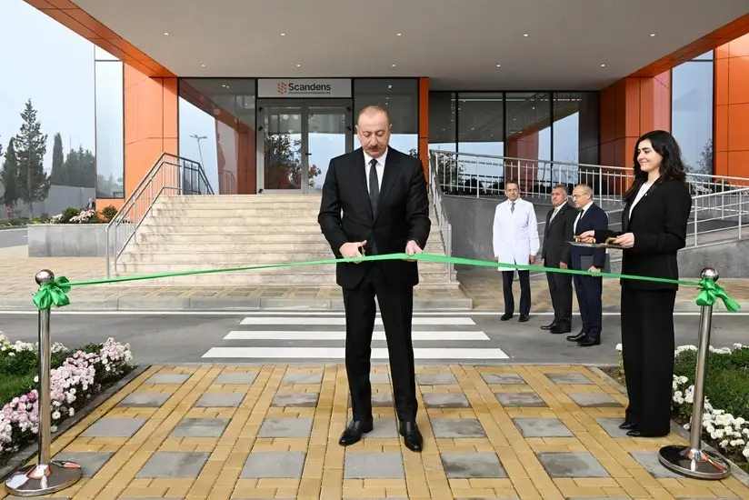 İlham Əliyev dərman preparatları istehsalı müəssisəsinin açılışında iştirak edib