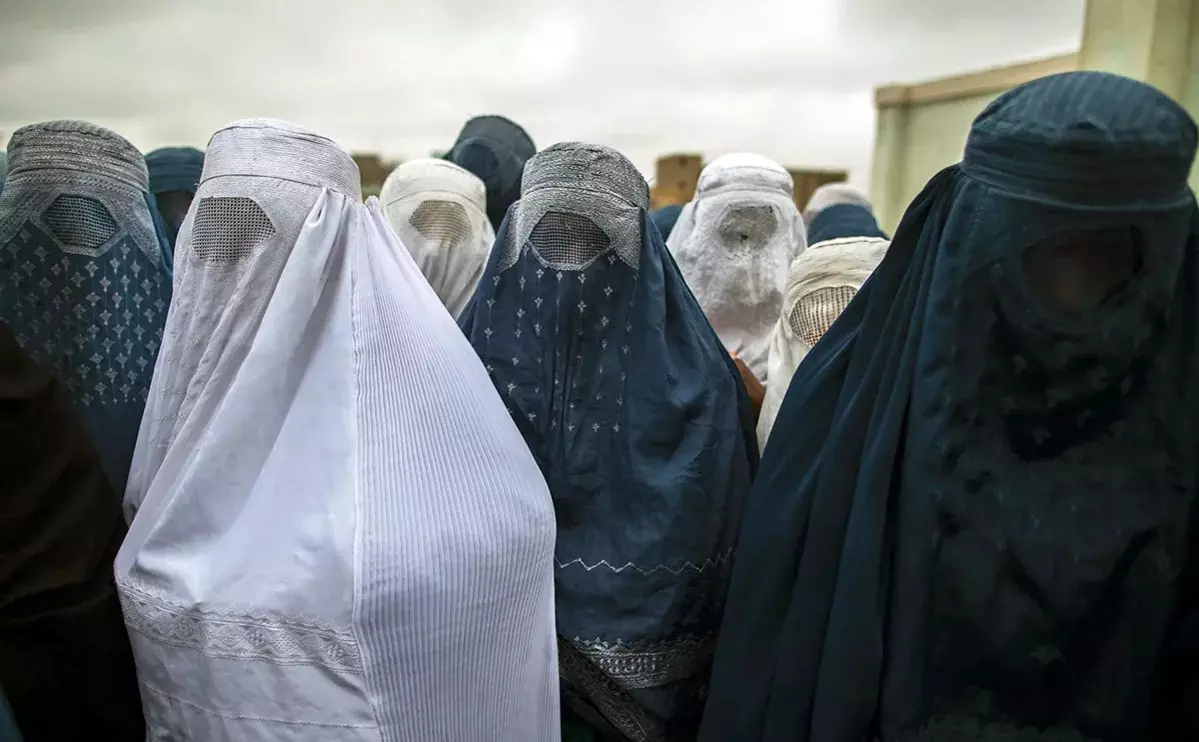 Taliban qadınların həkim və tibb bacısı olmaq üçün təhsil almasını qadağan edib