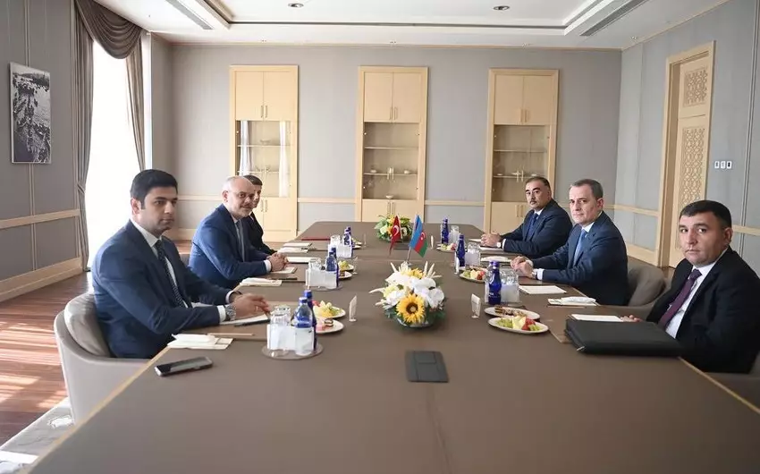 Azərbaycan XİN Ceyhun Bayramov və Akif Çağatay Kılıç arasındakı görüşlə bağlı bəyanat yayıb
