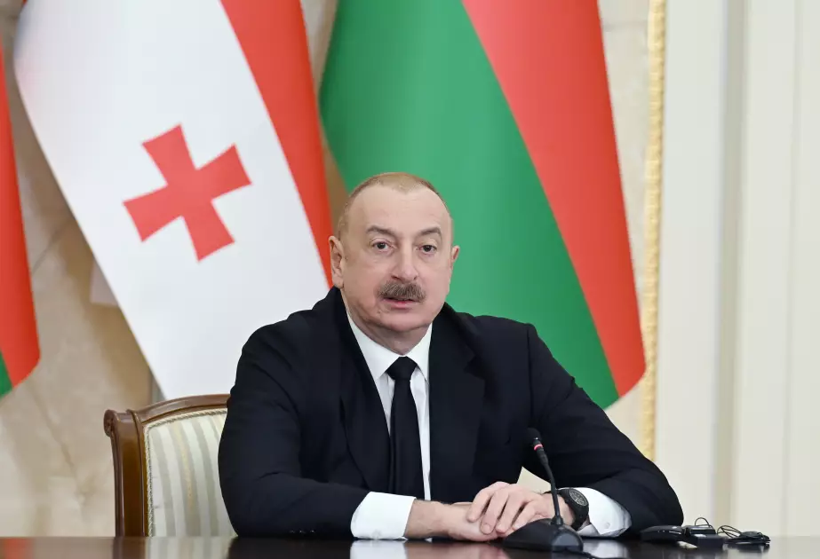 Prezident: Gürcüstan tranziti vasitəsilə Azərbaycan hazırda 11 ölkəyə öz təbii qazını ixrac edir