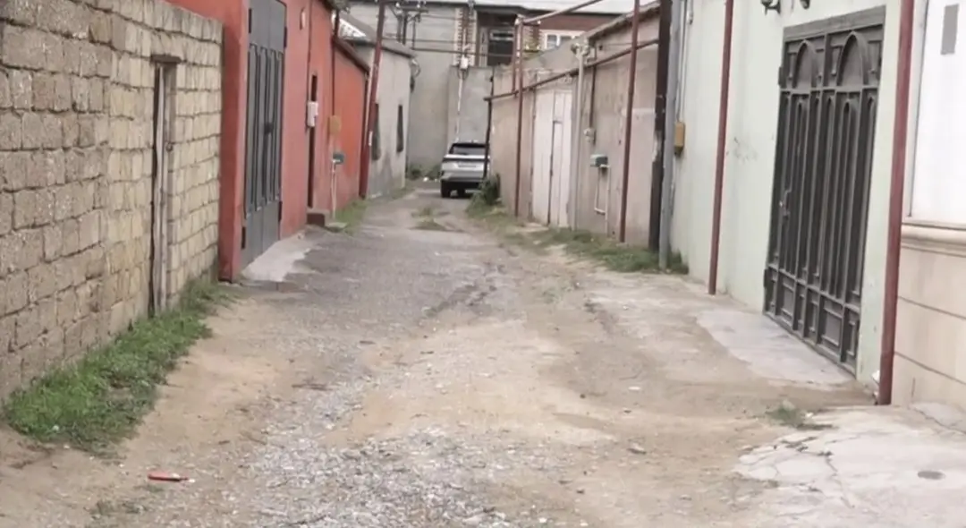 Xətai sakinlərinin yol problemi niyə həll olunmur? - VİDEO