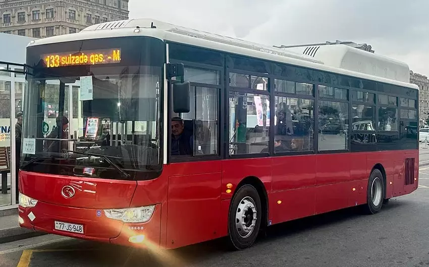 Bakıda daha bir marşrut xətti üzrə elektrobuslar fəaliyyətə başlayıb - FOTO