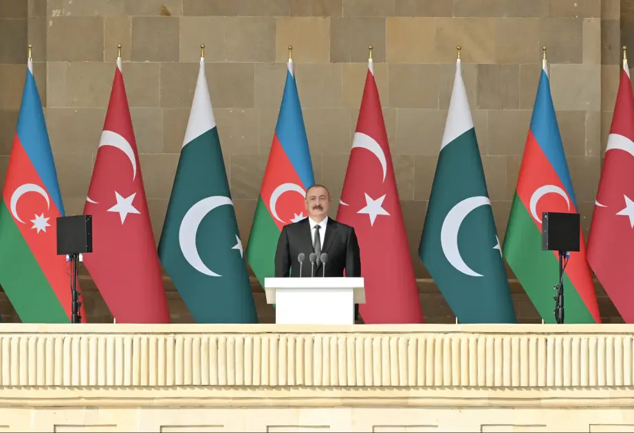 Azərbaycan Prezidenti: Bu gün hərbi paradda Türkiyə hərbçilərinin iştirakı bizim birliyimizin növbəti təzahürüdür