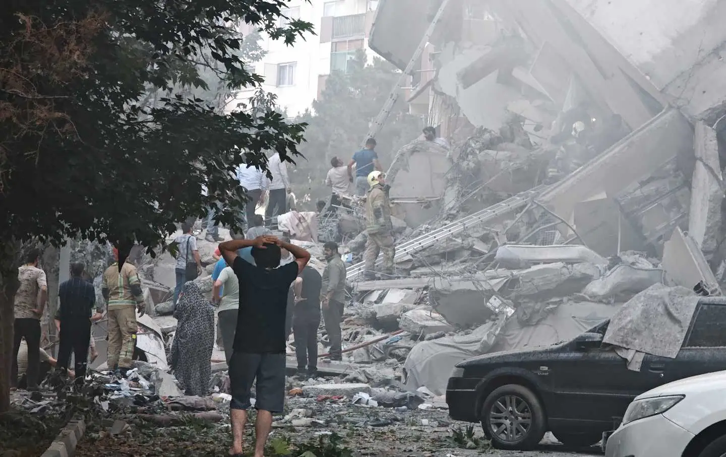 İsrailin hücumu zamanı İranda ölənlərin sayı 627-yə çatıb