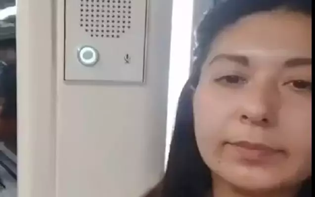 Metroda “sərnişin-maşinist” rabitəsindən boş yerə istifadə edən qadın 200 manat cərimələnib - VİDEO