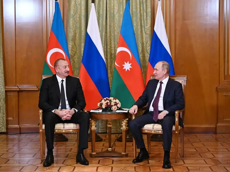 Vladimir Putin Azərbaycan Prezidentini təbrik edib