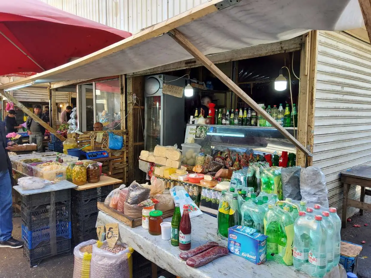 Bazarda satışa çıxarılan dana əti basdırmasında at DNT-si aşkarlanıb - FOTO