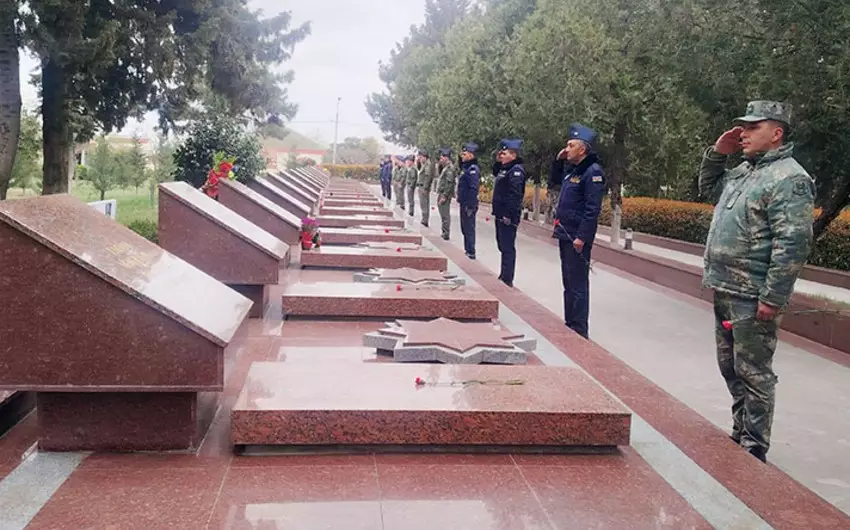 Aprel döyüşlərinin 9-cu ildönümü qeyd olunub - FOTO