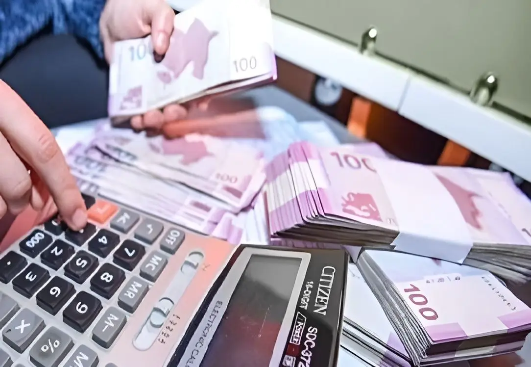 Bakıda orta əməkhaqqı 9 %-ə yaxın artıb