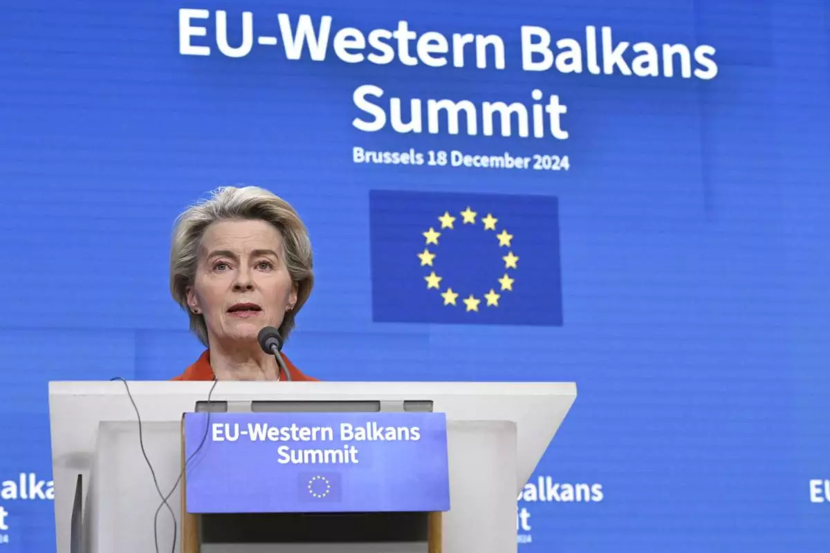 Ursula fon der Leyen: Aİ Ukraynaya 130 milyard avro yardım edib