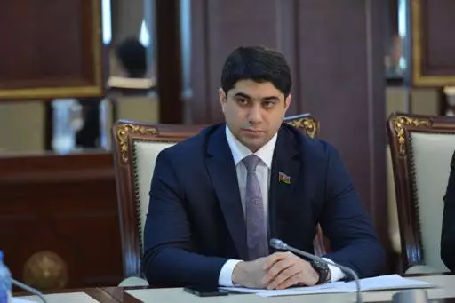 Deputat: “Azərbaycan-İran arasında imzalanmış sənədlər uzunmüddətli əməkdaşlığı təmin edəcək”