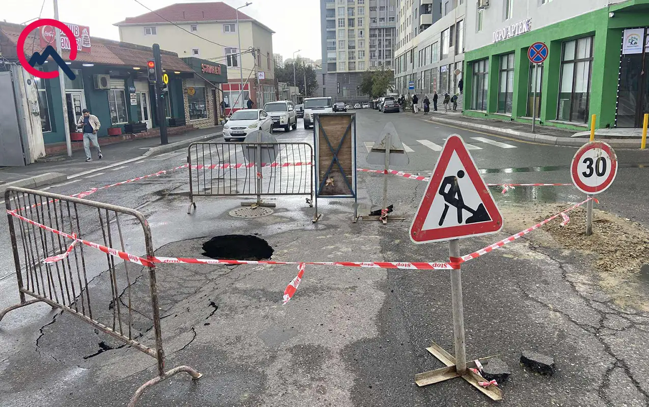 Badamdarda yol çökdü - FOTO - VİDEO