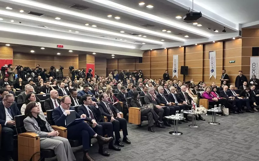 Elnur Əliyev: "Azərbaycan nəqliyyat infrastrukturuna sərmayə qoyuluşunu prioritetləşdirib" - FOTO