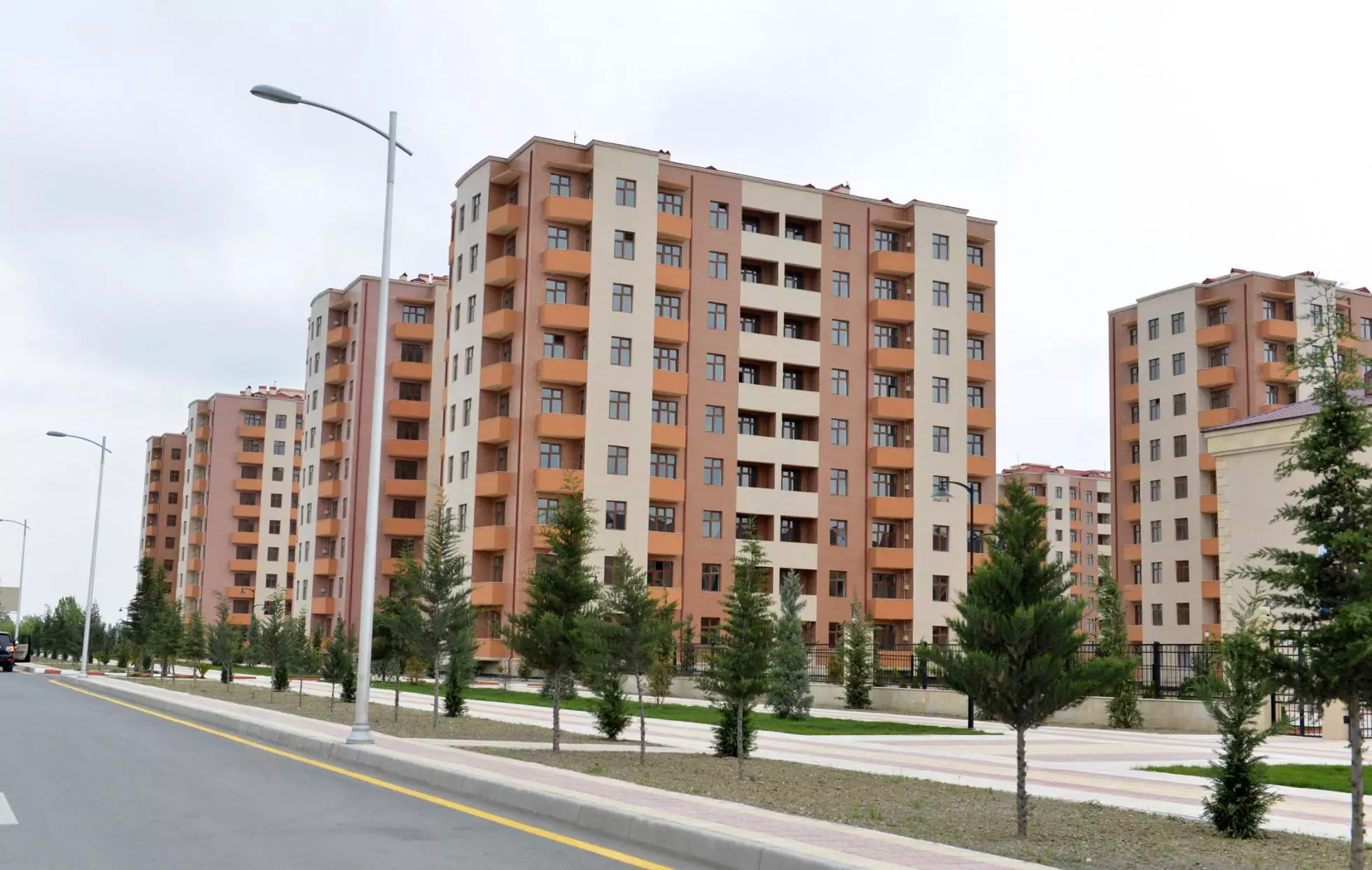 Satmaq öhdəliyi ilə daha bir sıra mənzil bu ərazilərdə kirayəyə veriləcək