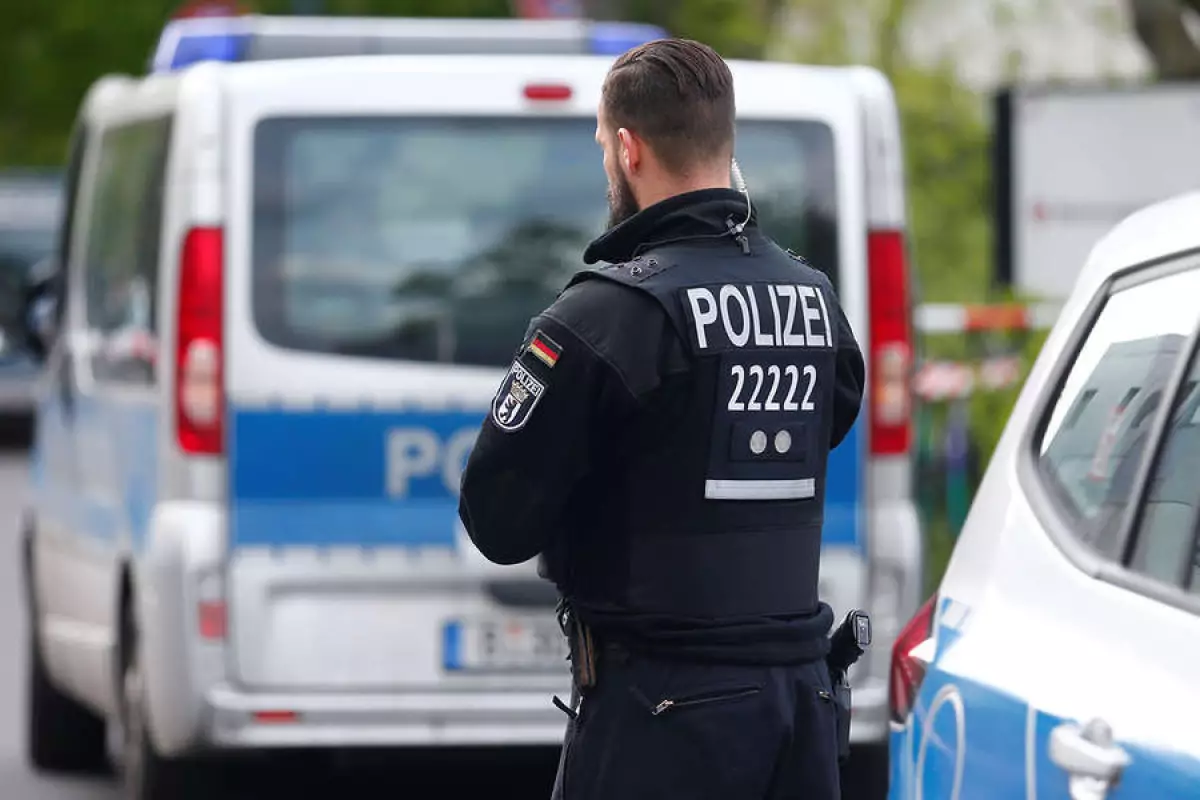 Hamburqda atışma nəticəsində iki nəfər ölüb