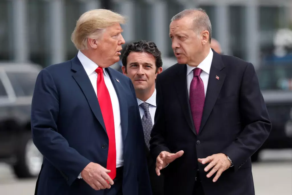 Ərdoğan Trampı Ankaraya dəvət etdi