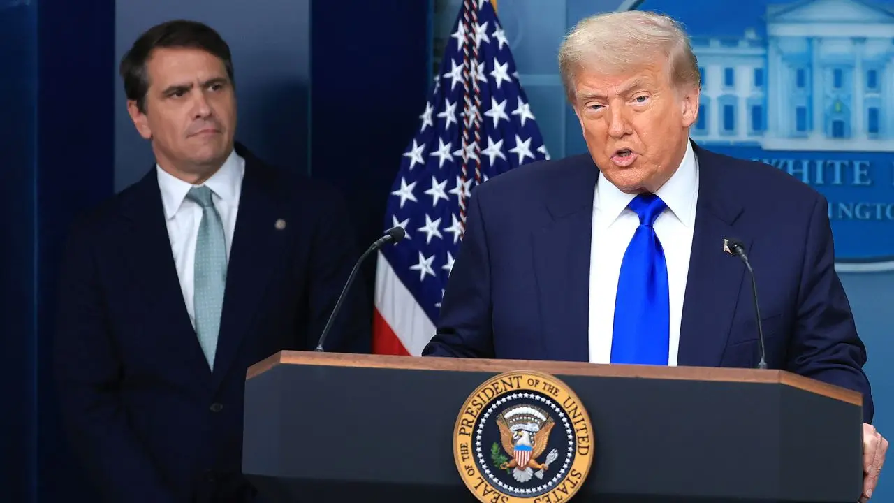 Trump İranı yenidən bombalaya biləcəklərini açıqlayıb