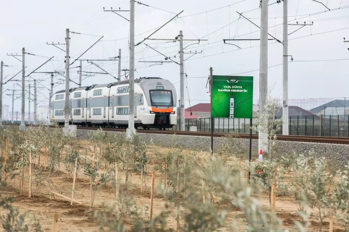 Azərbaycanda dəmir yolunda qaydaların pozulmasına görə cərimələr artırılır