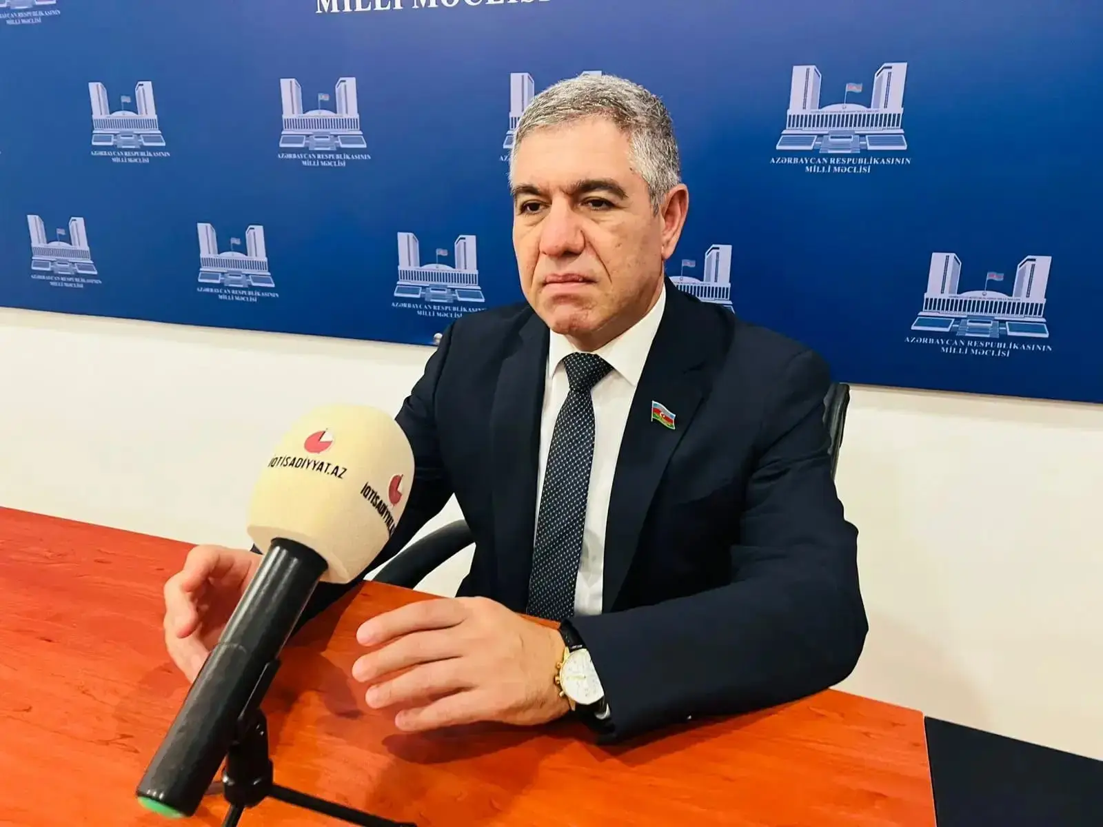 Deputat: “Kirayə vergisinin azaldılması müsbət haldır” 