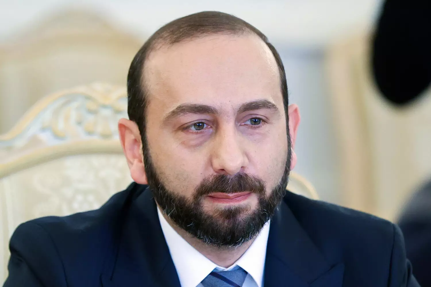 Mirzoyan Rusiya sərhədçilərinin Türkiyə ilə sərhəddən çıxarılması şərtini açıqlayıb