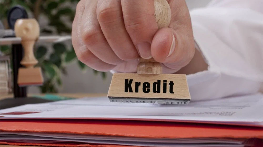 Gecikmiş kreditlərə neçə faiz cərimə tətbiq olunur?