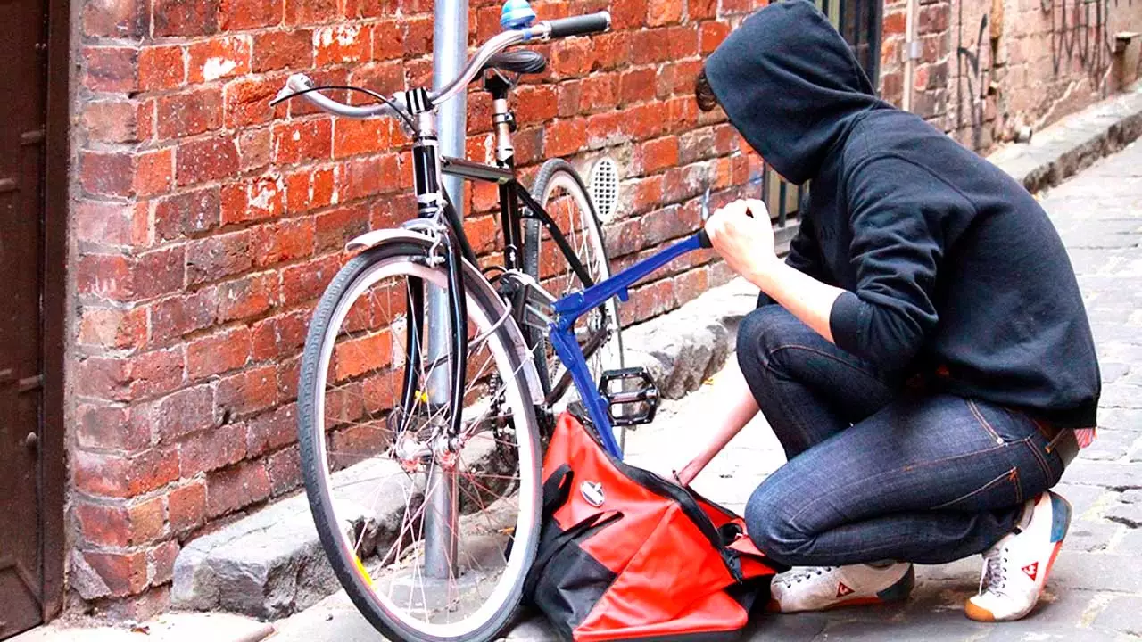 Velosiped oğruları saxlanıldı