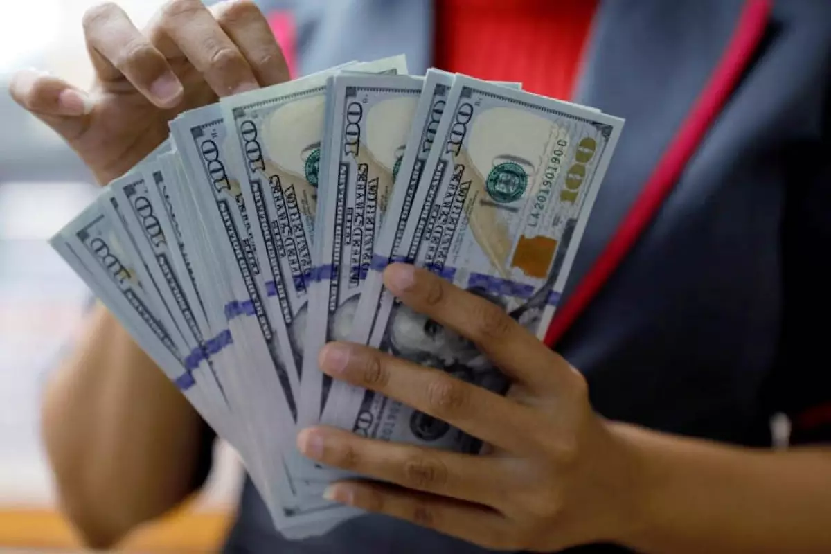 Azərbaycan Fransaya investisiya qoyuluşunu 11 %-ə yaxın azaldıb